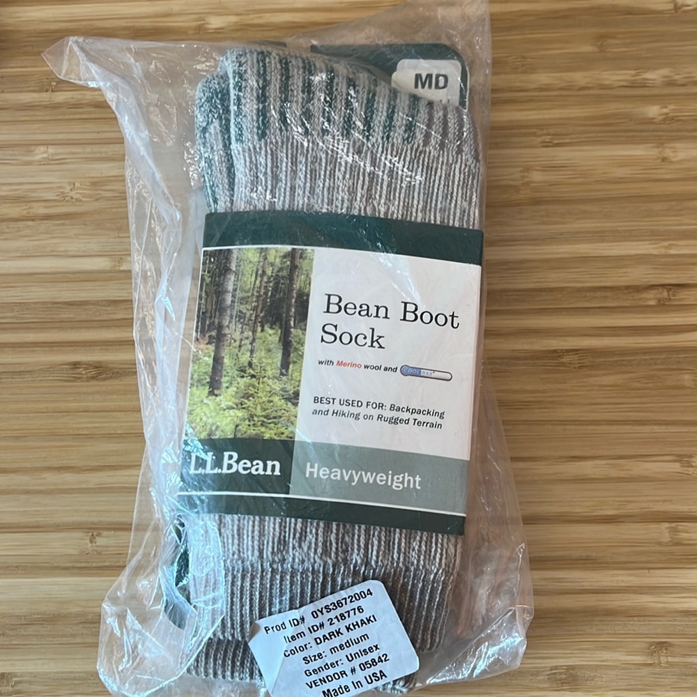 L.L. Bean Boot Sock Medium hiking heavyweight merino wool